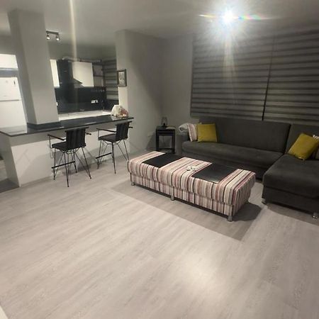 Nicosia'S Pearl Apartment Bagian luar foto