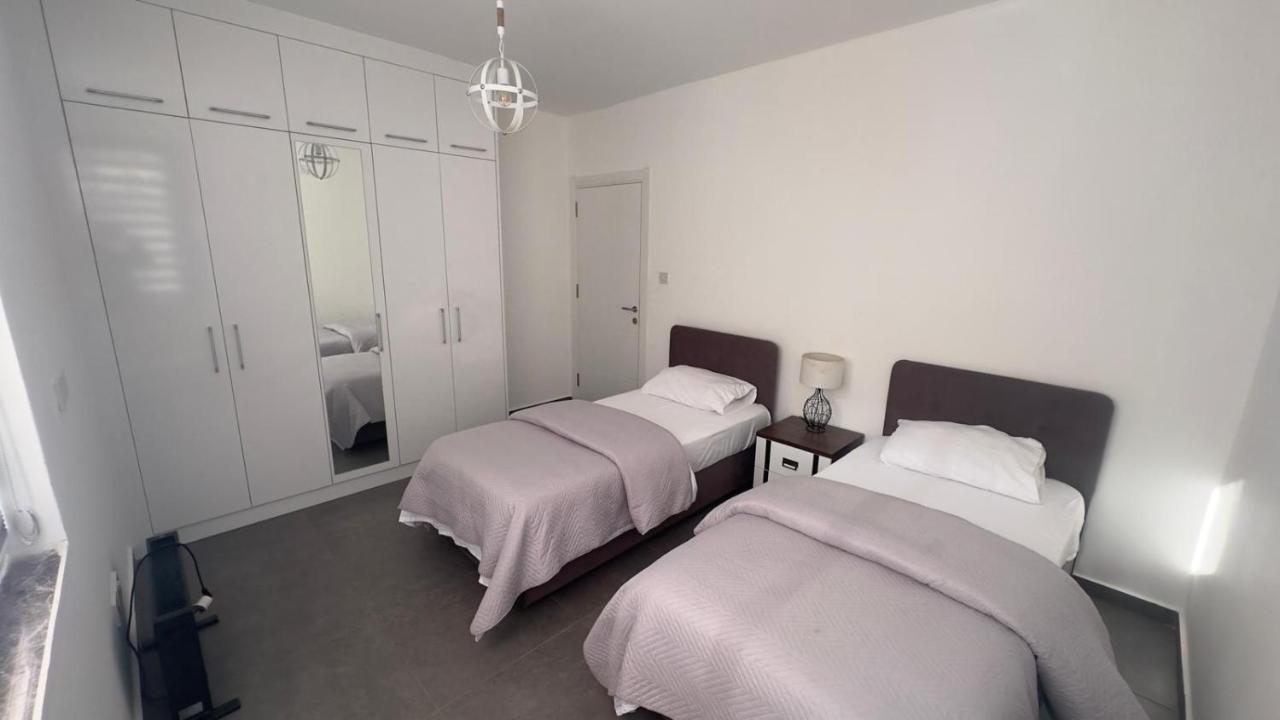 Nicosia'S Pearl Apartment Bagian luar foto