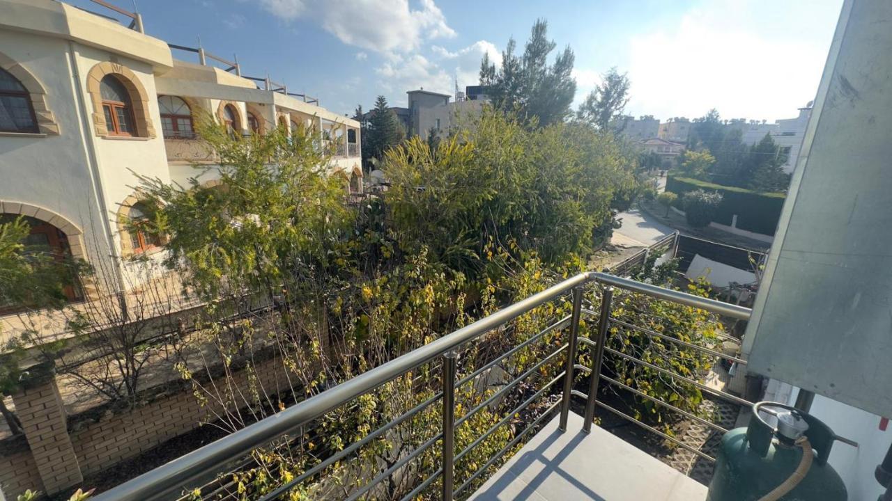 Nicosia'S Pearl Apartment Bagian luar foto