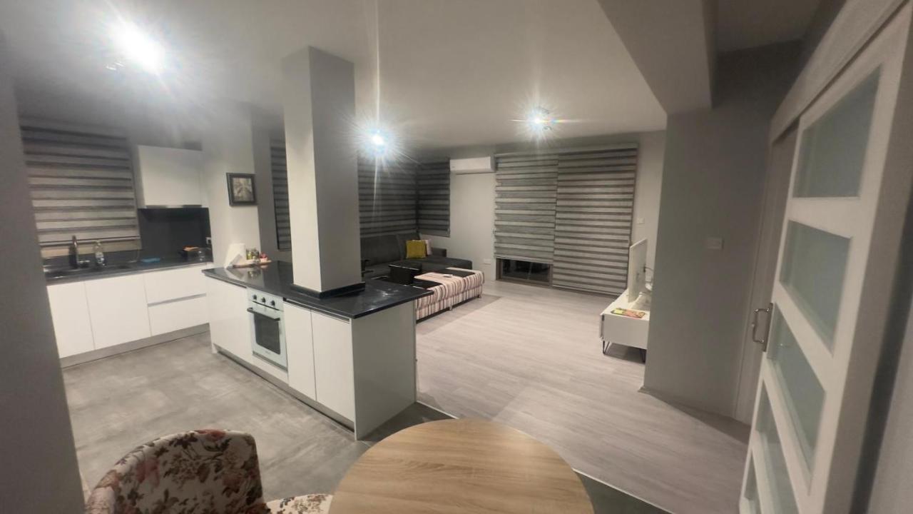Nicosia'S Pearl Apartment Bagian luar foto